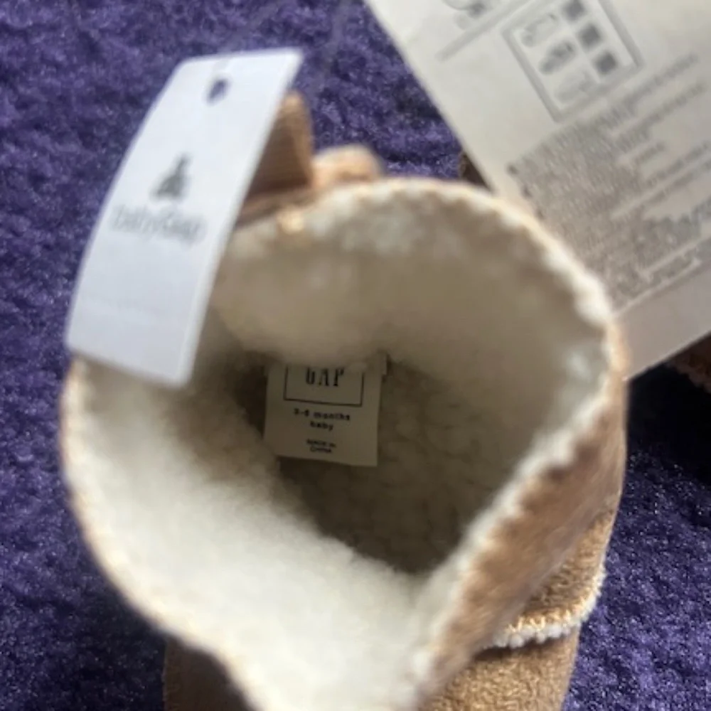 Baby Gap Moccasins - 3-6 months - NWT